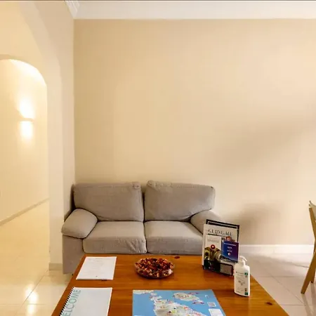Private Bedrooms With Shared Bathroom & Kitchen * Mosta