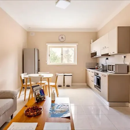 Private Bedrooms With Shared Bathroom & Kitchen